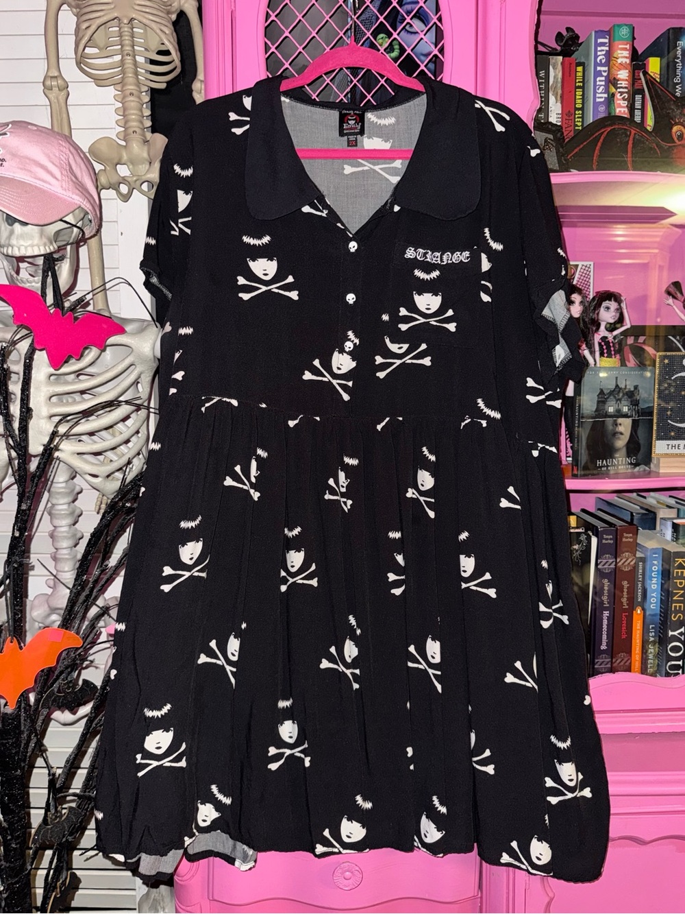 Emily the Strange dress 2x